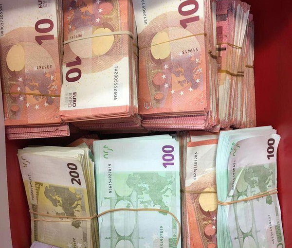  SPÉCIALISTE DE LA RICHESSE RAPIDE SANS CONSÉQUENCES
